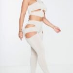 Leggings con corte lateral para mujer | Ajuste cómodo y moderno