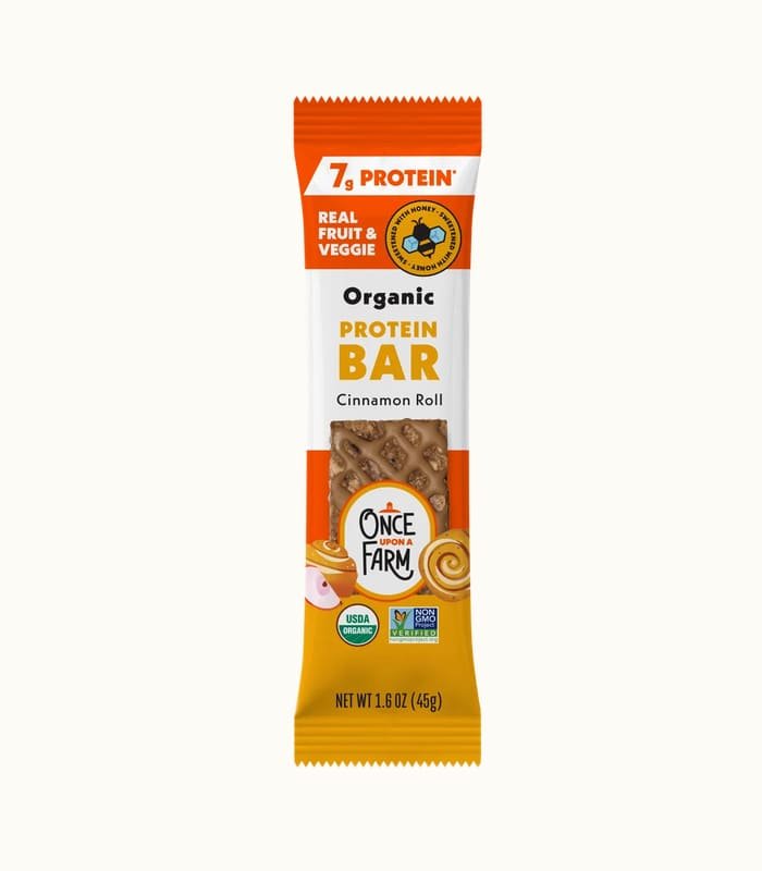 Barra de proteina Once upon a farm Barras de proteína refrigeradas Once Upon A Farm, sabor rollo de canela,1.6 oz - Image 1